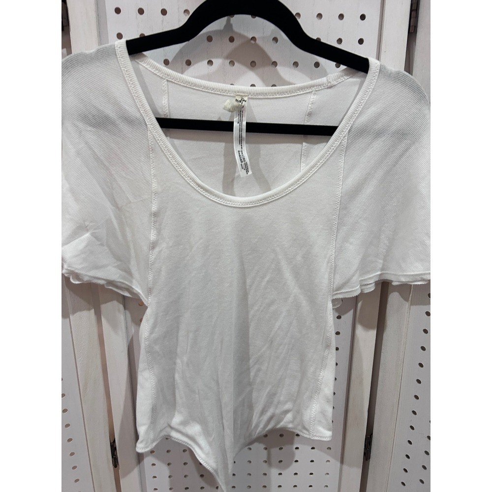 Free People White Ribbed Knit Short Sleeve Bodysuit Snap Closure‎ Cutout Sides - Picture 6 of 8